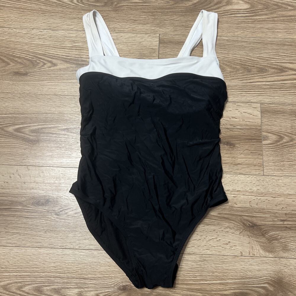 Catalina Women's Black White One-Piece Swimsuit Size XL 16-18 (A21)